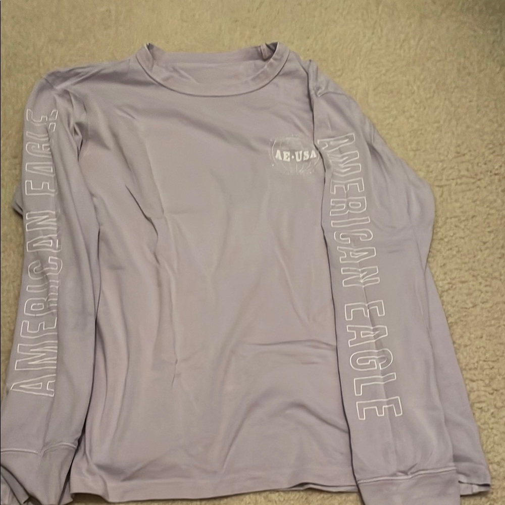American Eagle Outfitters Lavender Long Sleeve Tee